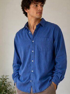Old Navy Blue Button-Down Shirt Men's Size Large